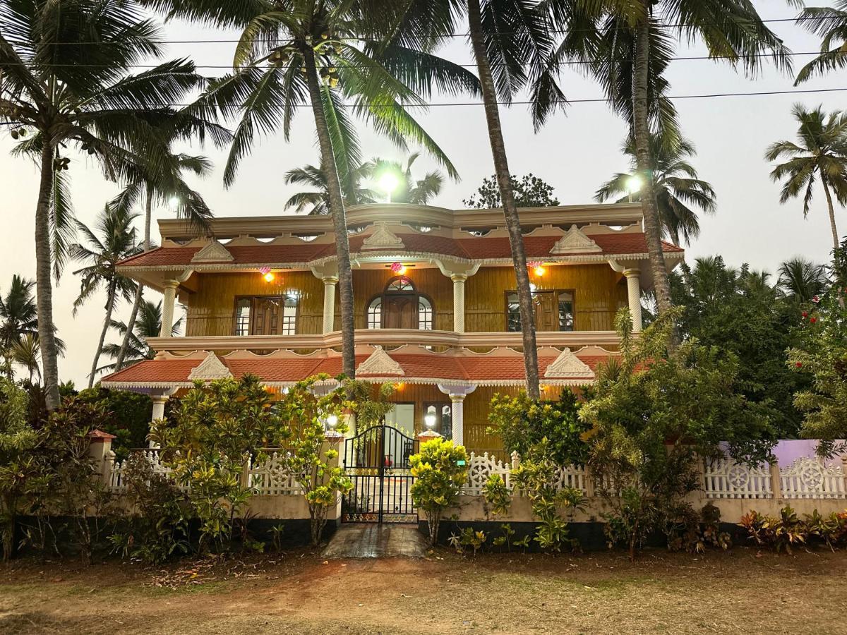 Kovalam Beach House Exterior photo